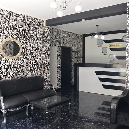 Royal Hotel Samsun Esterno foto